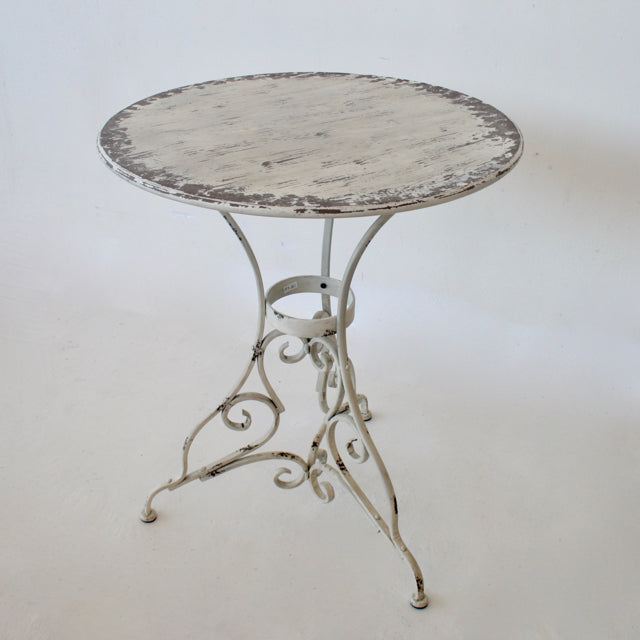 Table - Classical Distressed Metal Round