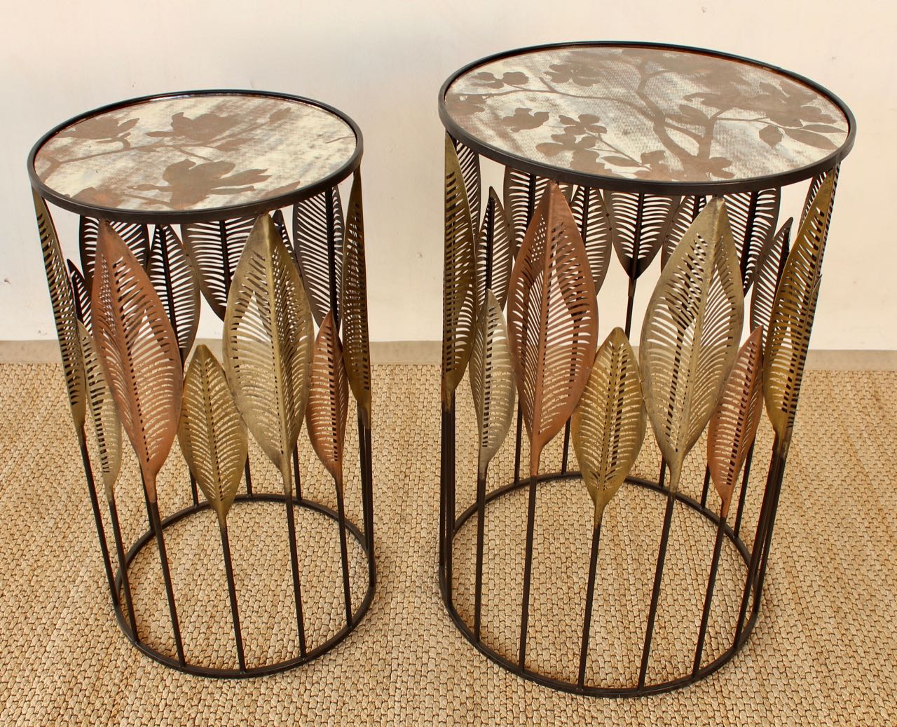 Table - Round Leaf Set